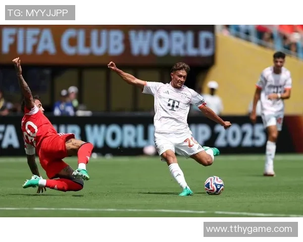 意甲赛场惊现冷门拜仁狂胜本菲卡引发转会热议